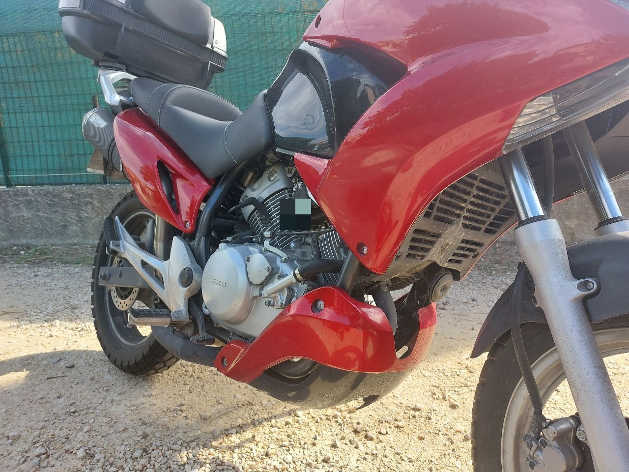 HONDA VARADERO 125 Var Bonnie&Car occasion